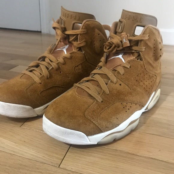 Jordan’s retro 6 wheat, men’s size 11.5 us